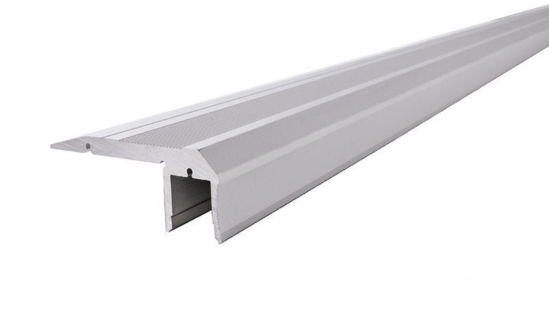 970523